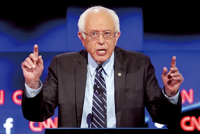 サンダースは、クリントン優位で進む指名獲得レースで意外な存在感を見せつけた　Joe Raedle-GETTY IMAGES