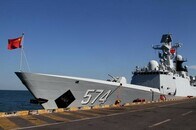 中国海軍軍艦が鹿児島県口永良部島沖で日本の領海に侵入
