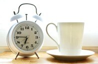 「よく眠る人が長生き」は本当なのか？...「睡眠障害」でも健康長寿な「100歳超えの人々」の秘密