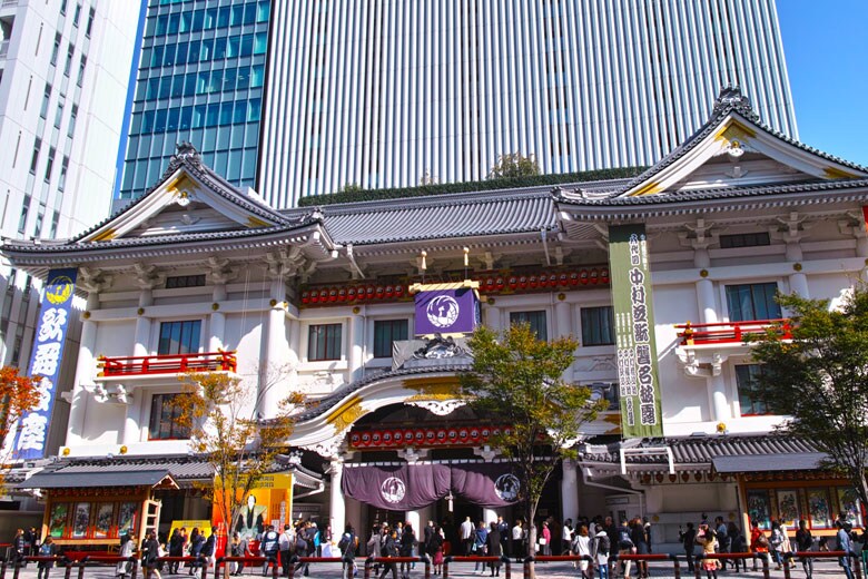 東京・銀座の歌舞伎座（2016年撮影）　7maru-iStock.