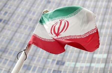 　米国務省高官は、先月２９日から行われている核合意を巡るイランとの間接協議について、イランが合意再建に向けて示していた全ての譲歩案を撤回する一方、他国による妥協は維持した上でさらなる要求を行ったと非難した。ウィーンで２０１９年７月撮影（２０２１年　ロイター/Lisi Niesner）