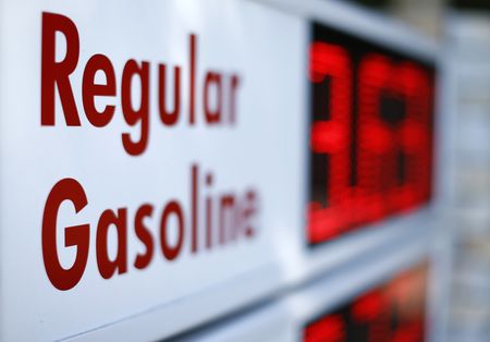 米労働省が１３日発表した５月の卸売物価指数（ＰＰＩ、最終需要向け財・サービス）は前月比（季節調整済み）０．２％下落と、市場予想（０．１％上昇）に反し下げに転じた。２０１４年１０月撮影（２０２４年　ロイター/Mike Blake）