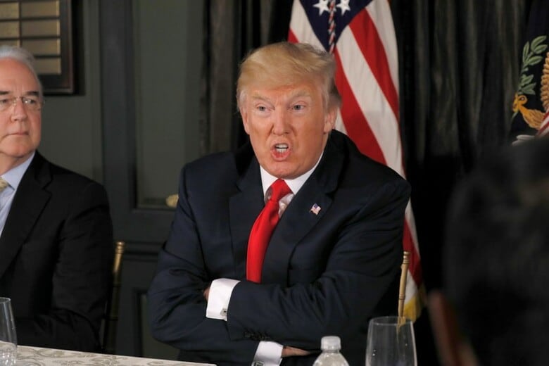 １月１０日、トランプ米大統領（写真）は、米朝会談の可能性に含みを残す一方、今後の展開は「分からない」と述べた。２０１７年８月撮影（２０１８年　ロイター/Jonathan Ernst）