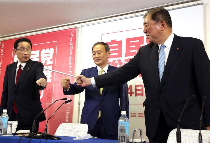 韓国メディアでは安倍総理の辞任発表の前から石破氏についての好意的な報道が続いていた...... Yoshikazu Tsuno/REUTERS