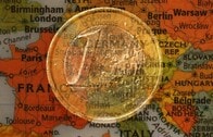 混乱のイタリア政界、再選挙へ動く　ユーロの是非問う事実上の国民投票に