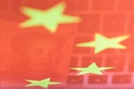 先端技術での中国台頭「補助金が要因でない」、李首相が夏季ダボスで演説
