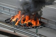 スイスでテスラ車による死亡事故　検察当局が調査を開始