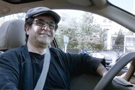 タクシー運転手に扮して、イラン社会の核心に迫った：『人生タクシー』