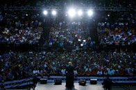 ライアンやマケインも敵に回し、ますます孤立するトランプ