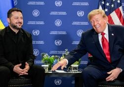トランプ氏とゼレンスキー氏が会談、戦争終結へ解決策模索