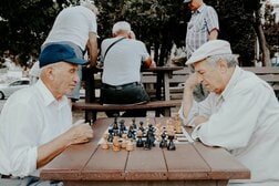 80代でも記憶力は50代並み！「スーパーエイジャー」の秘密は遺伝子だけではなかった