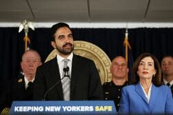 ＮＹ市、公立小中学校で生徒のＡＩ利用を1年間凍結
