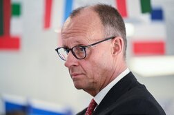 独首相「イランが米国に屈辱与えている」、紛争巡り異例の批判