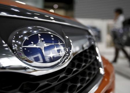 　１０月２８日、富士重工業の吉永泰之社長は、東京モーターショーでの会見で、２０２０年に高速道路上での自動運転を量産車で実現する計画だと述べた。写真は都内で７月撮影（２０１５年　ロイター/Yuya Shino）