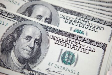 　米投資ファンドは第１・四半期に大手ハイテク企業や、売り込まれていたエネルギーセクターへの投資を拡大した。１５日に公表された規制当局への提出資料で明らかになった。写真はソウルで２０１１年９月撮影（２０２０年　ロイター／Lee Jae-Won）