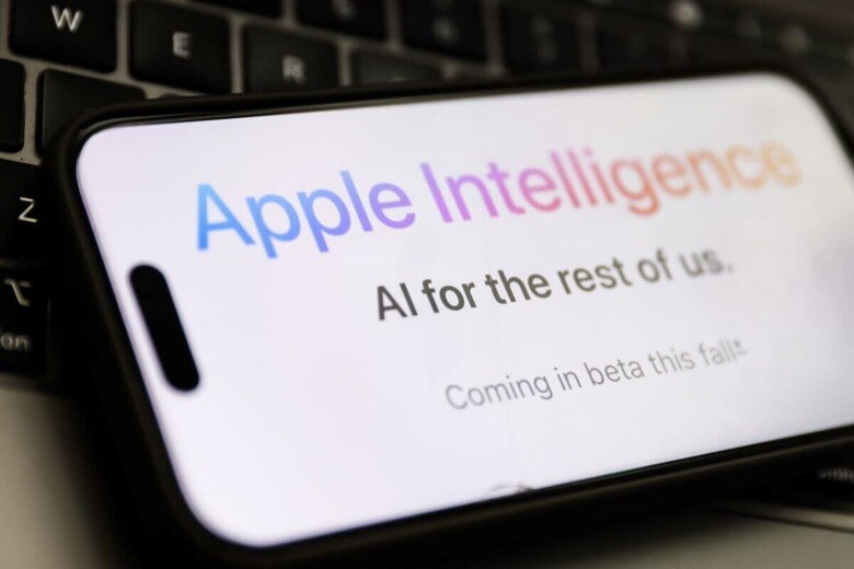 アップルはオープンAIとの提携による「アップル・インテリジェンス」構想を発表した　Jakub Porzycki-REUTERS