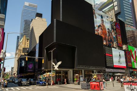 世界各国で発生した大規模なシステム障害により、金融市場でも幅広く業務に影響が広がった。１９日、ニューヨークで撮影（２０２４年　ロイター／David \'Dee\' Delgado）