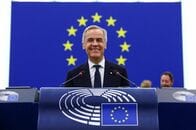 カナダ首相が欧州議会で演説、準加盟国提案を歓迎　「共にさらに強く」