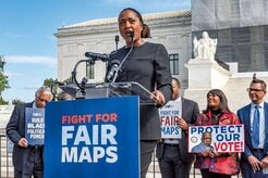 民主党の「勝利」が怪しく…米中間選挙、「ゲリマンダー作戦」でトランプ共和党が逆転の可能性