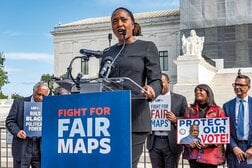 民主党の「勝利」が怪しく…米中間選挙、「ゲリマンダー作戦」でトランプ共和党が逆転の可能性