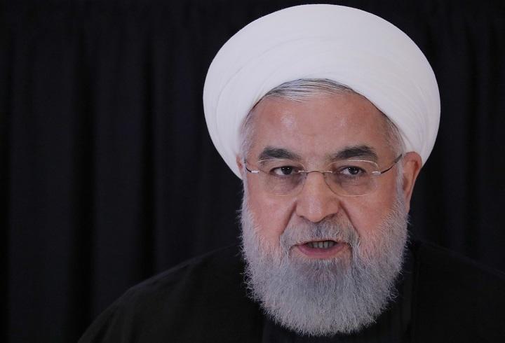 国連総会に出席し、NYで記者会見をするロウハニ大統領（2018年9月26日）　Brendan Mcdermid-REUTERS