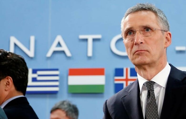 ３月２７日、北大西洋条約機構（ＮＡＴＯ）のストルテンベルグ事務総長（写真）は、３月上旬に英国で起きたロシア元スパイの暗殺未遂事件にロシアが関与したとして、ＮＡＴＯのロシア外交官７人を追放したと述べた。ブリュッセルで２月撮影（２０１８年　ロイター/Francois Lenoir）