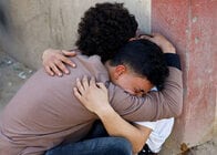 ガザ学校付近で空爆、死者10人超　パレスチナ避難民密集地域をイスラエル軍が攻撃