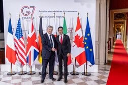 Ｇ７、重要鉱物巡り共通基盤模索　経済依存の武器化に対抗　貿易相が共同声明