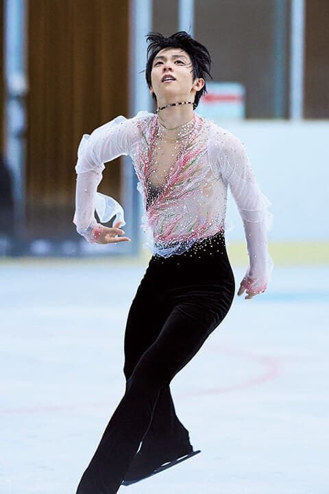 9月15日のチャリティー演技会では「春よ、来い」を披露した羽生結弦