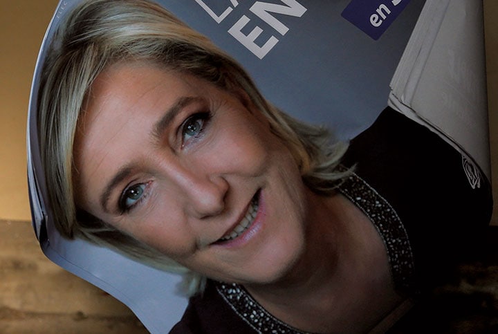 反ユダヤ主義的な父親とは一線を画す姿勢をアピールしてきたが　Pascal Rossignol-REUTERS