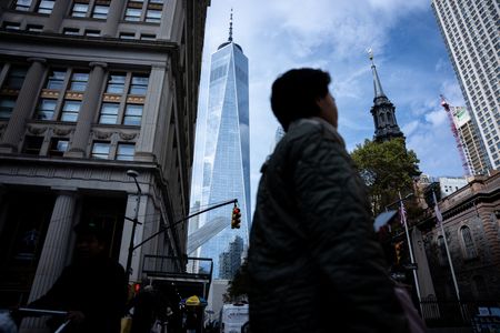 ニューヨークの金融街で2025年11月撮影　REUTERS/Angelina Katsanis