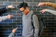男性に対する憎悪攻撃がヘイトクライムとして認められる？