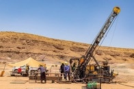 サウジとUAE「ポスト石油時代」に向けた鉱業参入