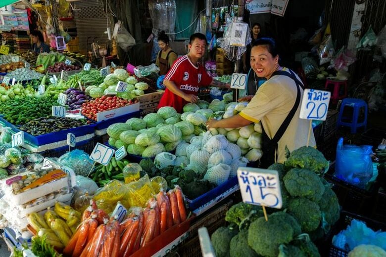写真は4月30日、タイのバンコクで撮影。 REUTERS/Athit Perawongmetha