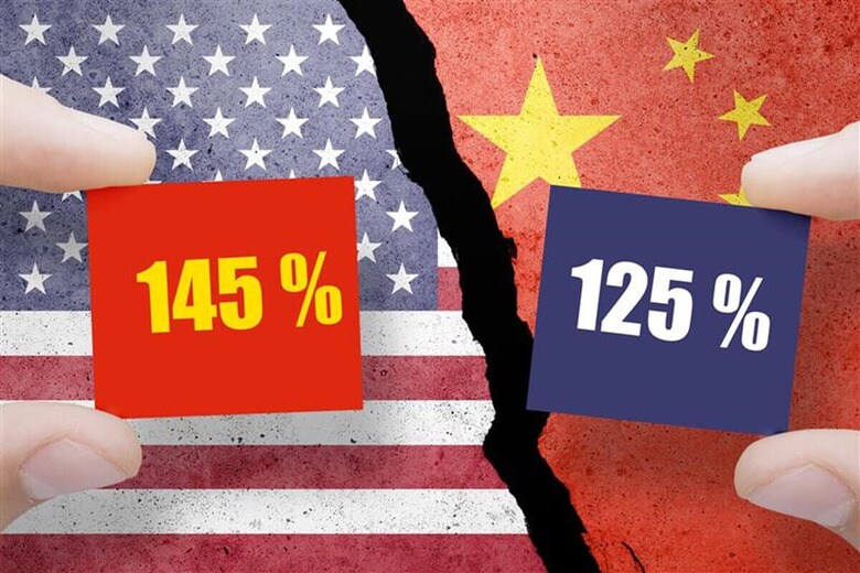 トランプ関税の産業別影響度が分かるシミュレーターが登場　Tomas Ragina-shutterstock