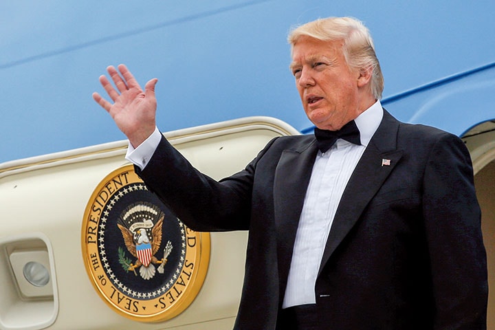 先月末に就任100日を迎えたトランプ大統領だが外交政策の舵取りはいまだに素人レベル　Jonathan Ernst-REUTERS