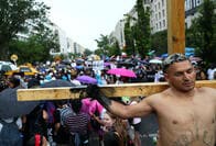 イエス・キリストは白人から黒人に戻る？