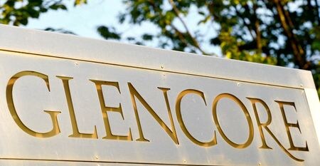 　スイス資源大手グレンコアのゲイリー・ネイゲル最高経営責任者（ＣＥＯ）は１３日、買収を目指すカナダ鉱山会社テック・リソーシズの一部株主とトロントで面会し、買収への支持を個人的に要請する予定だ。スイスのバールで２０１７年７月撮影（２０２３年　ロイター／Arnd Wiegmann）