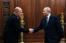 プーチン氏、下院選受けた内閣改造案支持　財務相が副首相も兼任