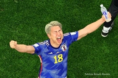 「砂漠の国」でサッカーの祭典