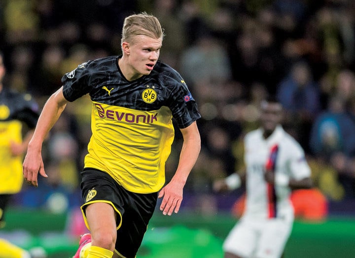 ハーランドの得点力は規格外（欧州チャンピオンリーグのパリ・サンジェルマン戦）　ALEXANDRE SIMOESーBORUSSIA DORTMUND／GETTY IMAGES