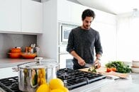 男性がダイエットに挫折する理由とは？ 研究でわかった意外な心理
