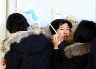 北朝鮮に帰る美女楽団を待ち伏せしていた「二重脱北者」