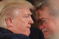 トランプ、側近バノンを更迭　イスラム圏からの入国制限など政策立案