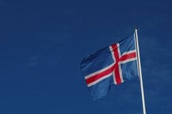 アイスランド、米大使呼び出し　トランプ氏の星条旗地図投稿で