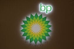 解任されたＢＰ会長、強く変革推し進めたと認める　不適切行為は否定