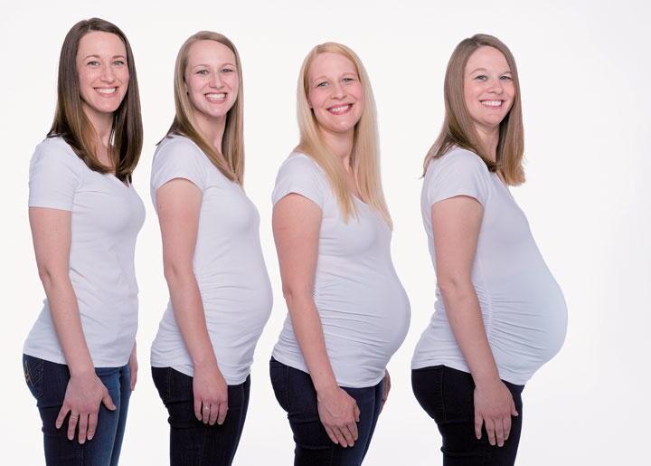 【クロアット姉妹】子供の頃、よく周囲の人たちに名前を間違われた。今は同時期に生まれた子供たちがママの名前を混乱してしまうみたい。―—ケイト・ヒギンズ・クロアット （左端、妊娠中の姉妹のテレサ・ヒギンズ・クーアン、エリザベス・ヒギンズ・ボールドウィン、クリスティン・ヒギンズ・ディアスと）