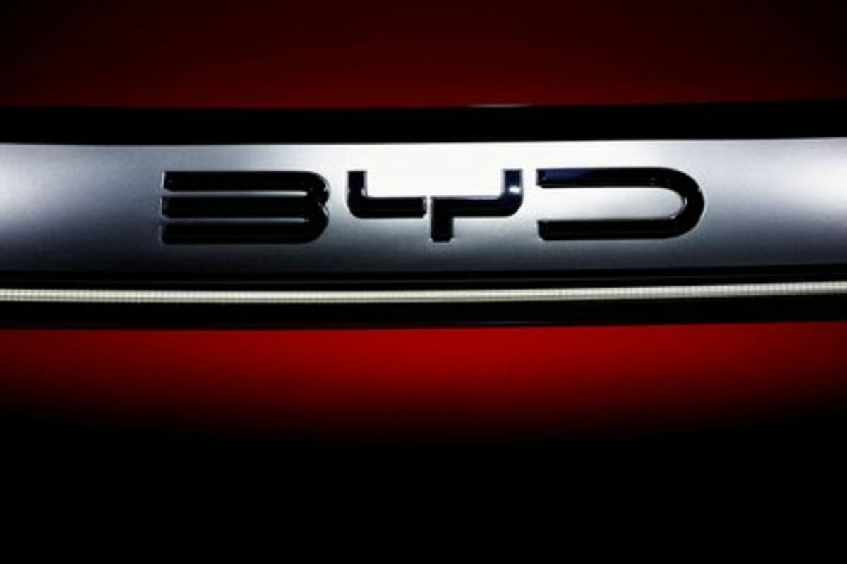 中国11月乗用車販売、BYDが初の首位へ テスラも急増 | ニューズウィーク日本版 オフィシャルサイト