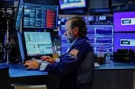 米ヘルスケア株に資金流入、業績改善や割安水準などで上向き期待