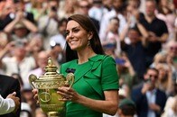 「未来の王妃」を意識...キャサリン妃が魅せた「緑色ファッション」一挙公開